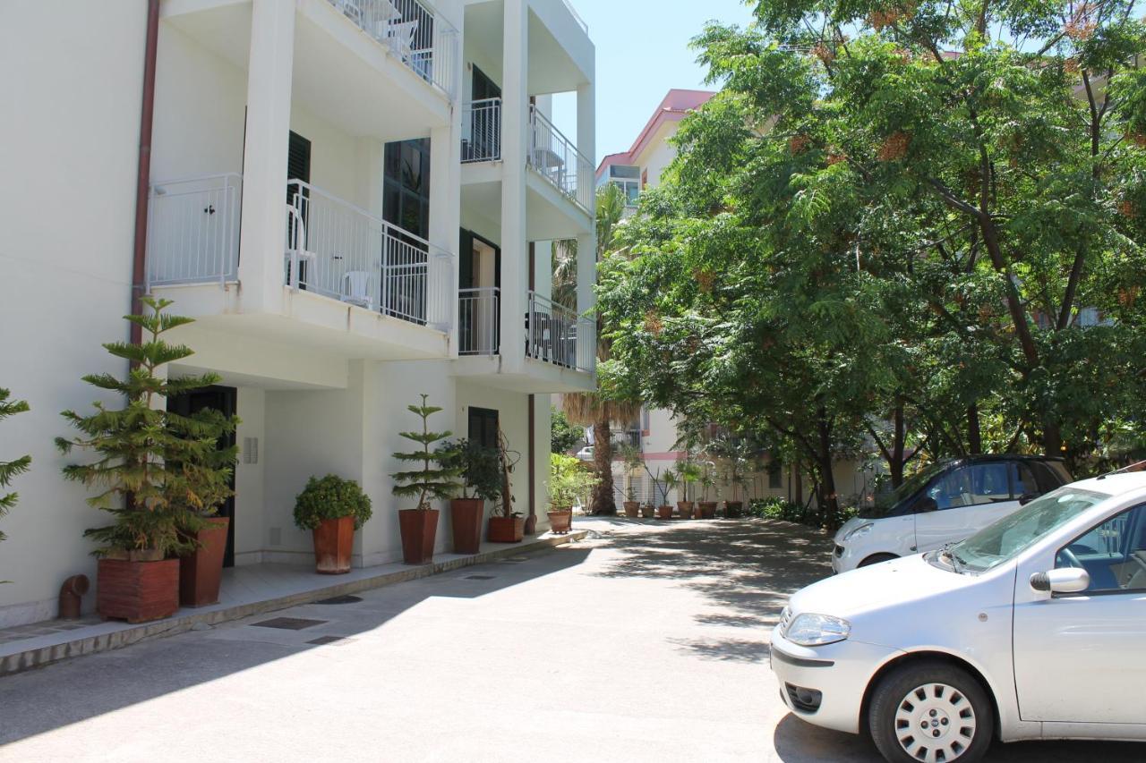 Dea Beach Cefalu Exterior photo